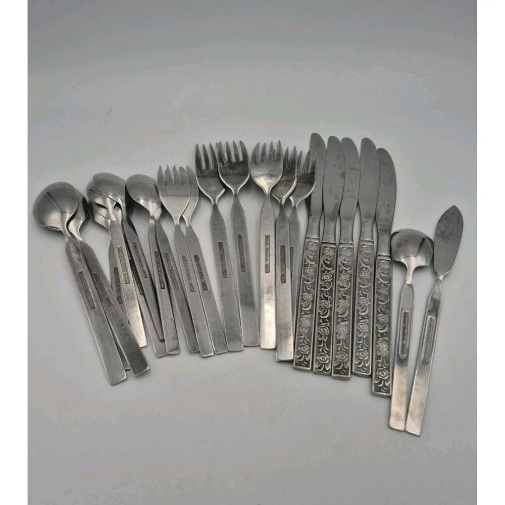 Vintage National Stainless Costellano Design 22 Piece setting Taiwan Jam Knife